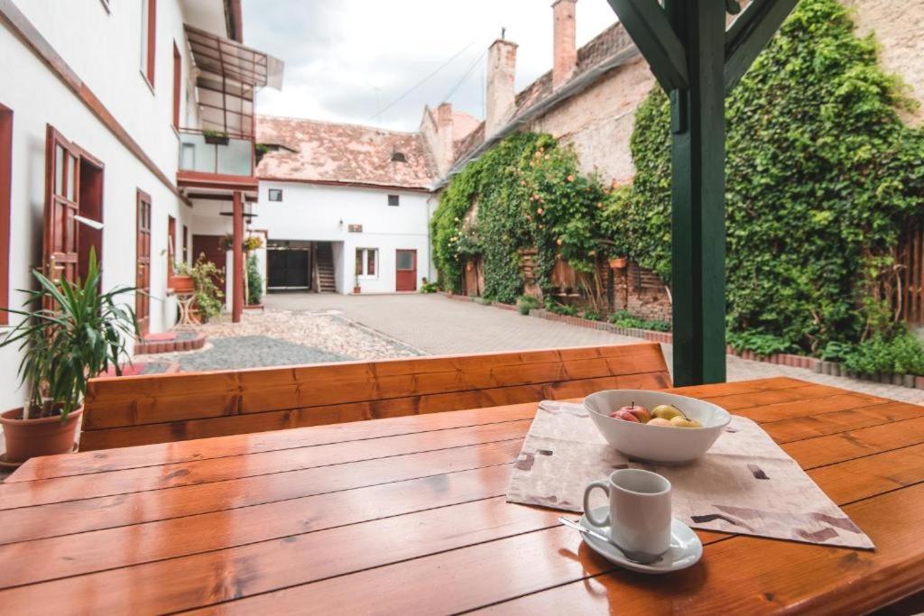 Guesthouse Casa Baciu Sibiu Exterior photo
